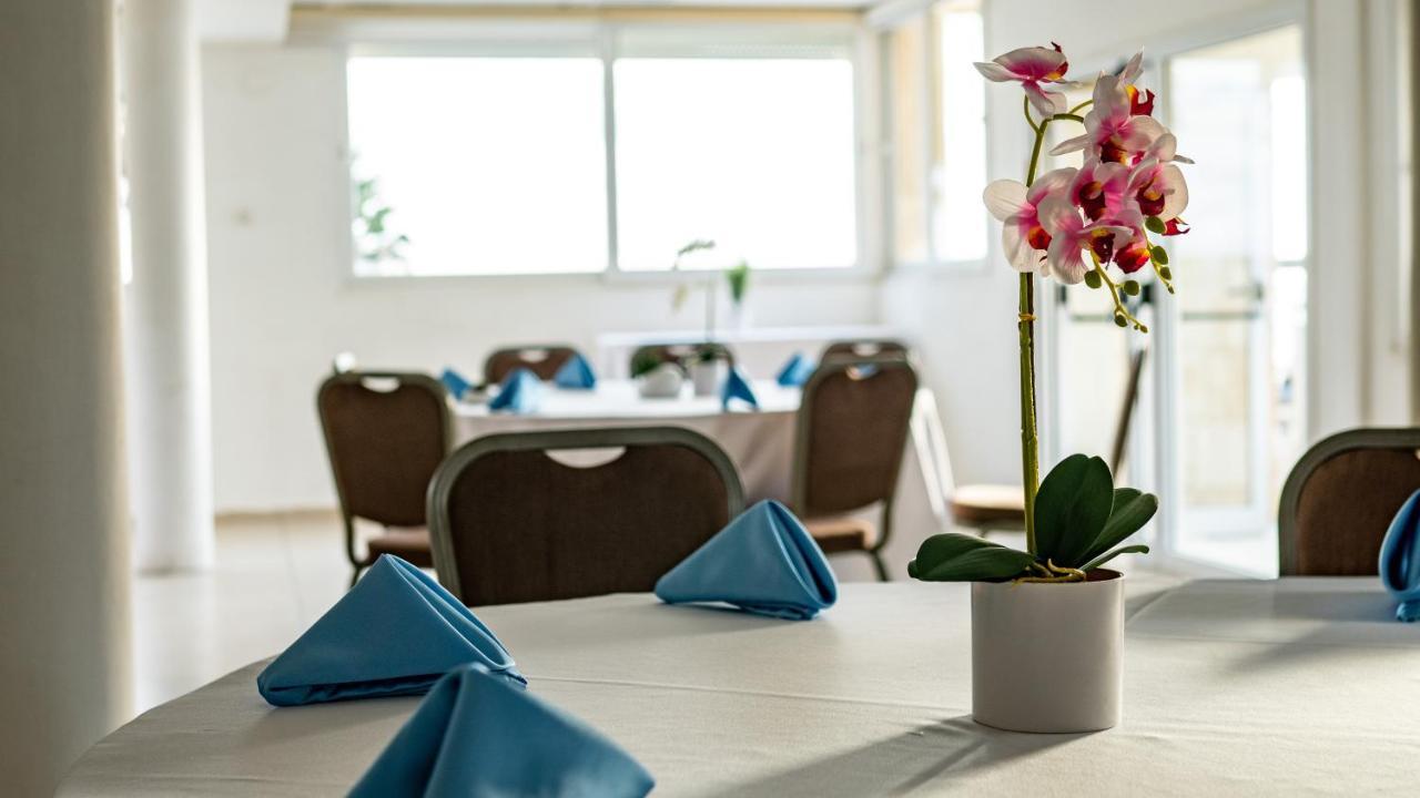 Acco Beach Hotel Acre Exterior photo